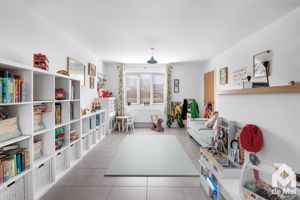 Photo 16- click for photo gallery